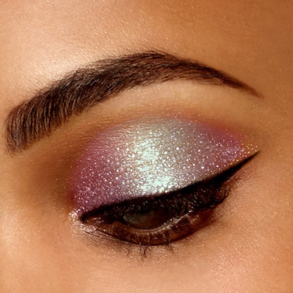 HPx2 ⭐️ Stila | Glitter & Glow Liquid Eye Shadow - Picture 7 of 8